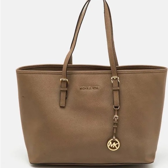 MICHAEL KORS Tote Purse - Picture 6 of 6